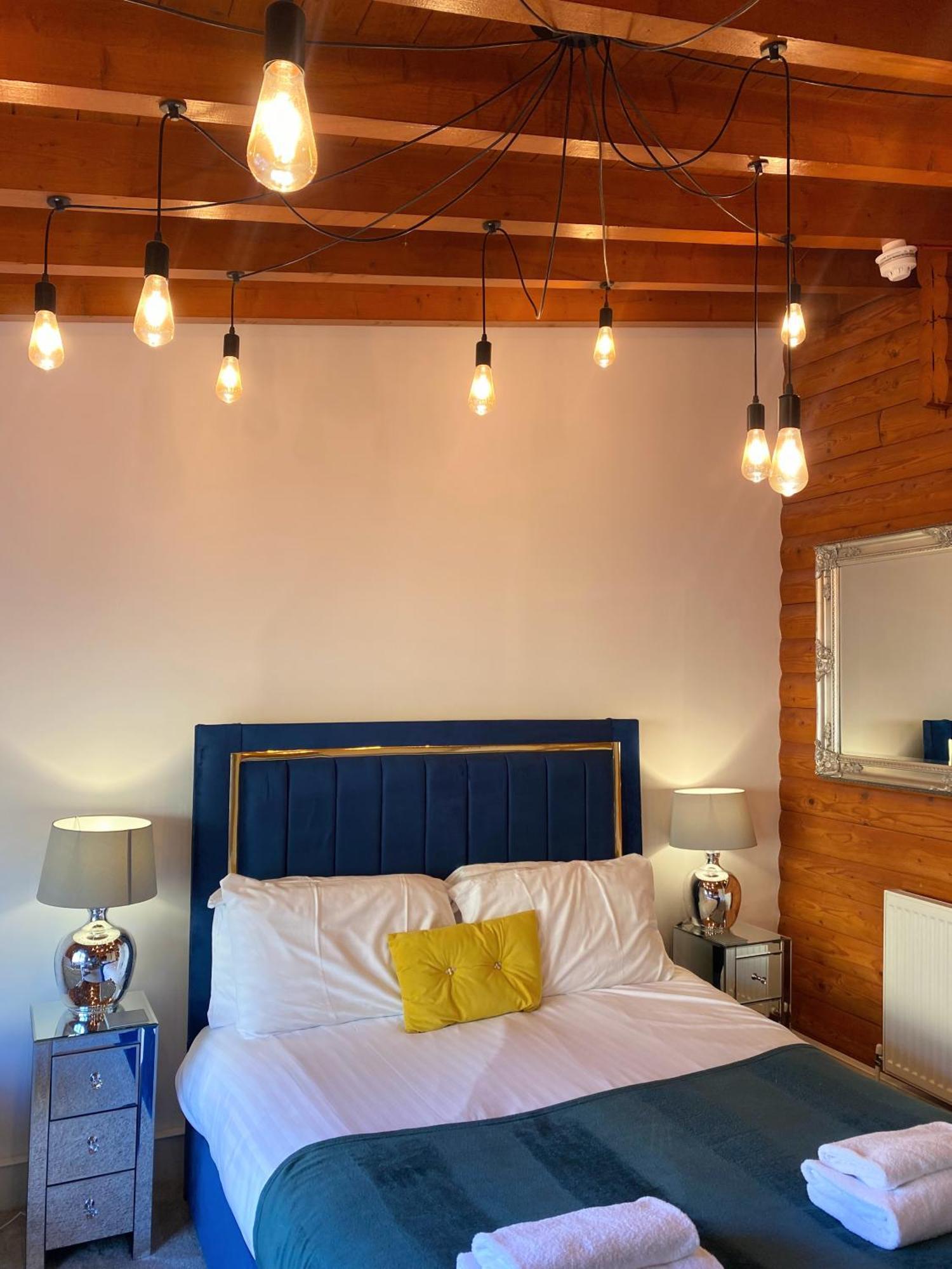 Kaoglen Squirrel Drey-Hot Tub-Pet Friendly-Perth Villa Balnald Exterior foto